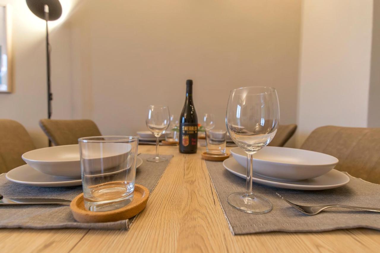 מילאנו Modern & Bright 2 Bedroom Flat 50M From M4 Stop מראה חיצוני תמונה